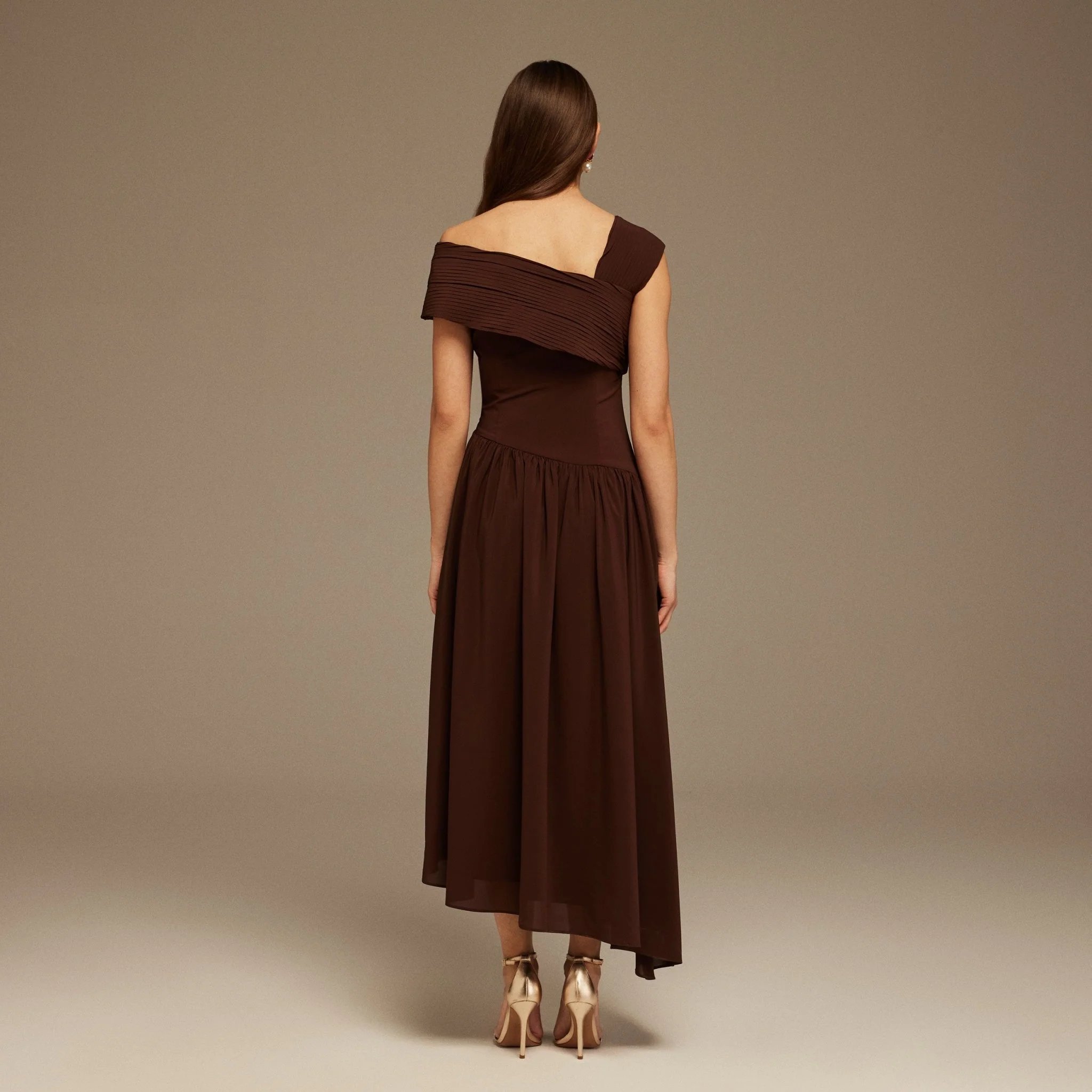 Brown Bare shoulder A-line midi dress - Image 4