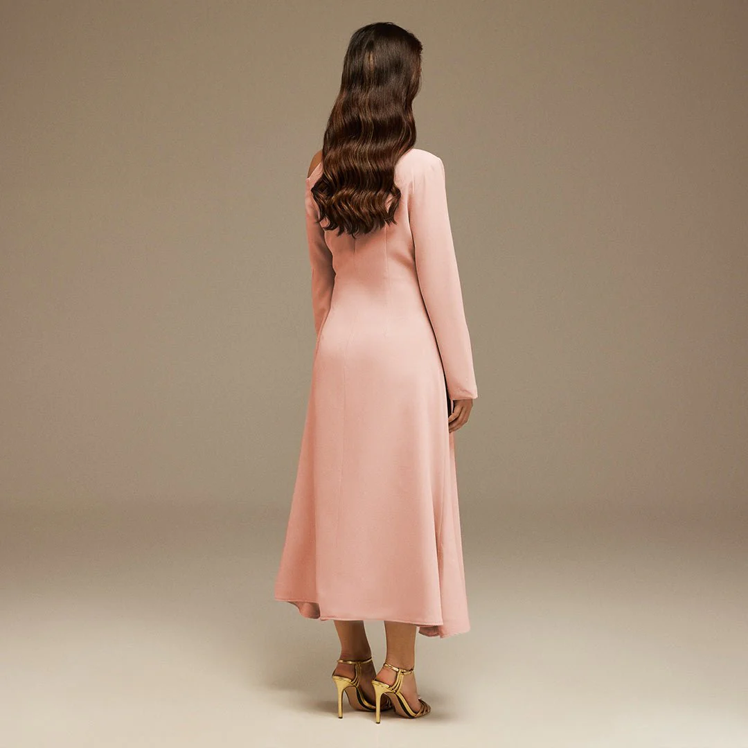 Pink Bare shoulder Crepe Midi dress - Image 4