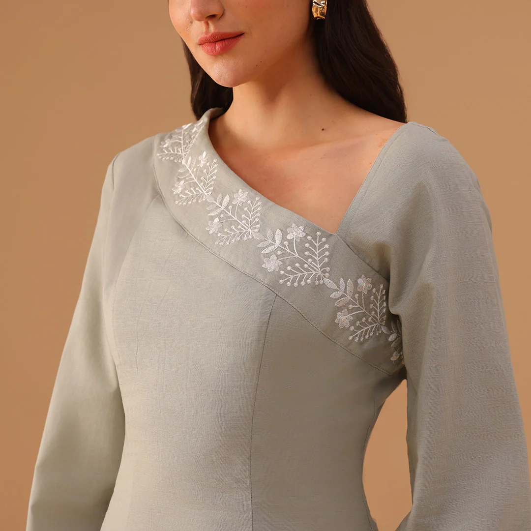 Grey Lenin Bare Shoulder Embroidered Dress - Image 4