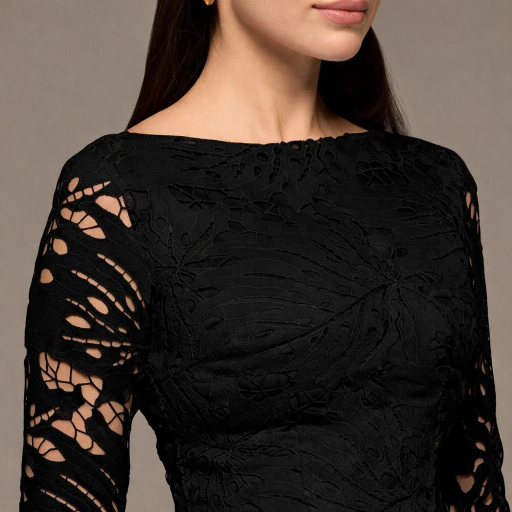 Black Lace Long Sleeve Maxi Dress - Image 3