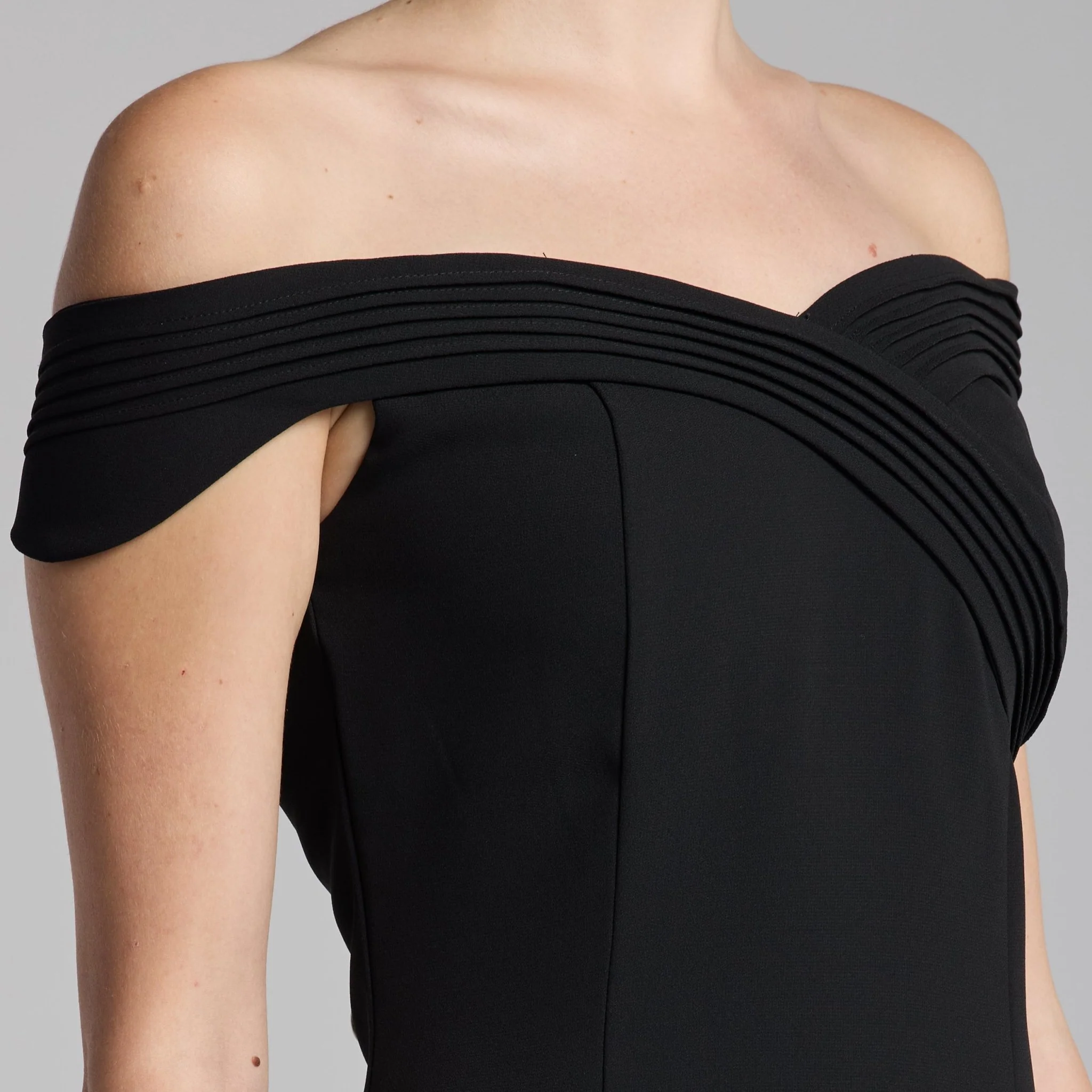 Black Crepe Maxi Dress with Pleated Details - Image 3