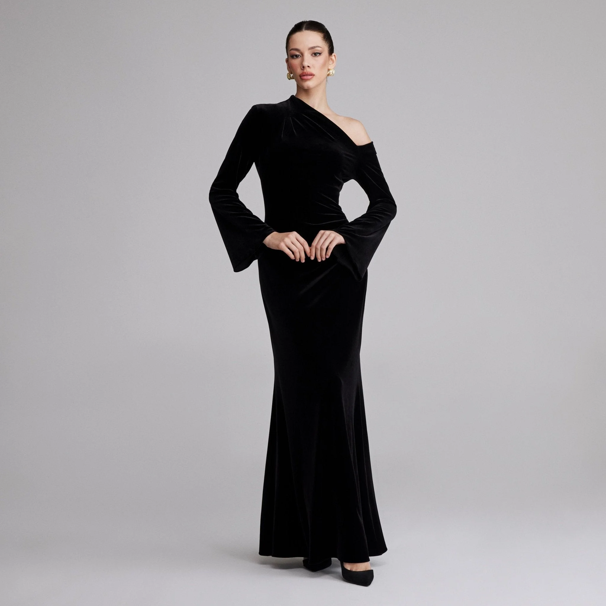Black Velvet Bare Shoulder Maxi Dress - Image 4