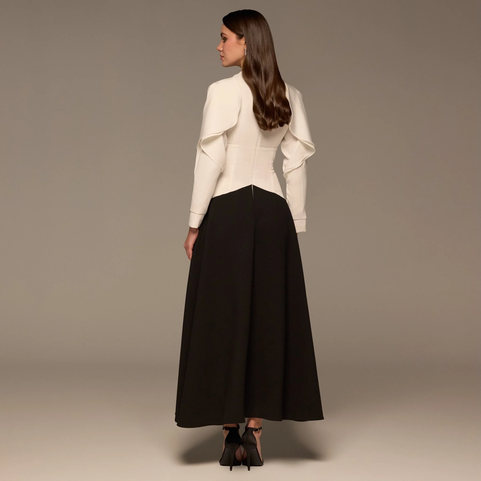 Black & White Draped Crepe Dress with Scarf - Image 4
