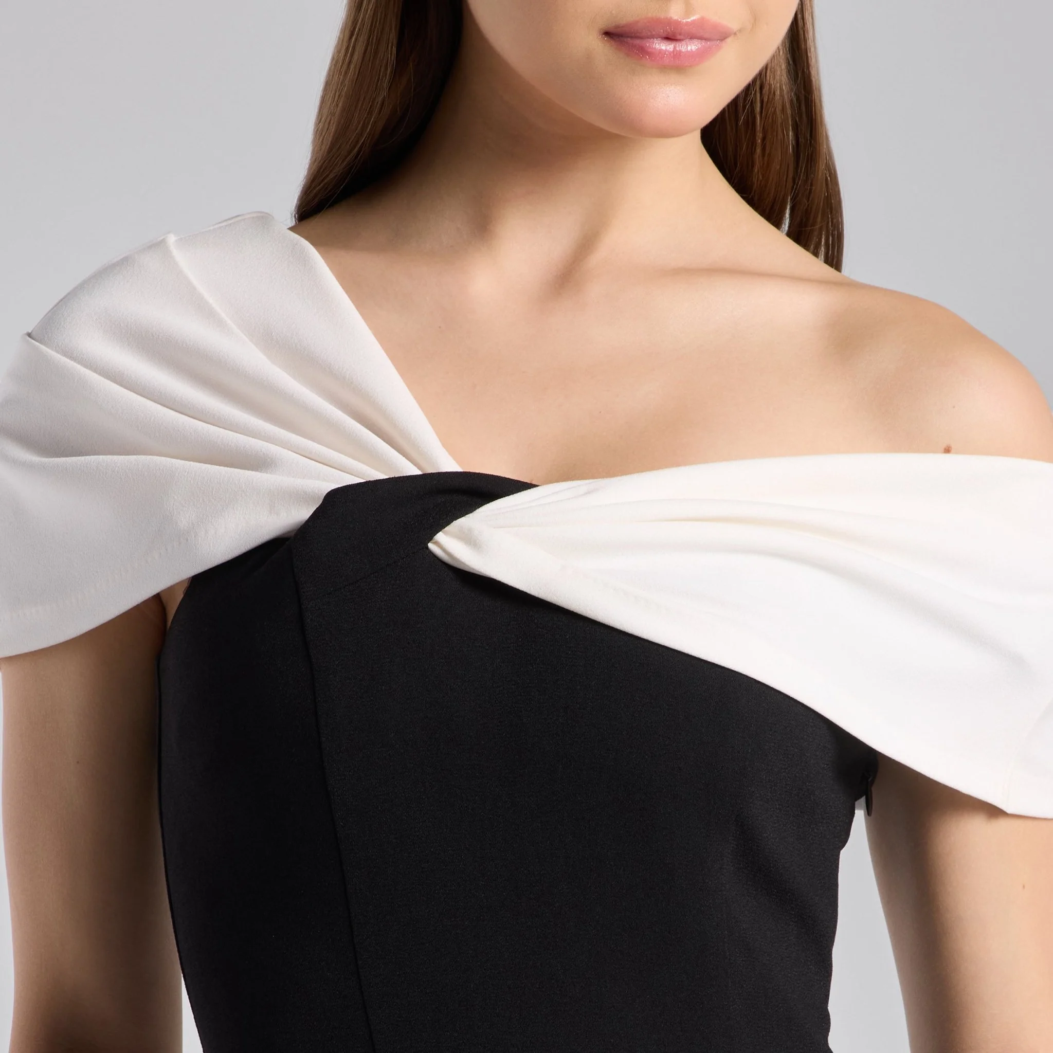 Black & White Two-Tone Off-Shoulder Crepe Maxi Dress - Image 4