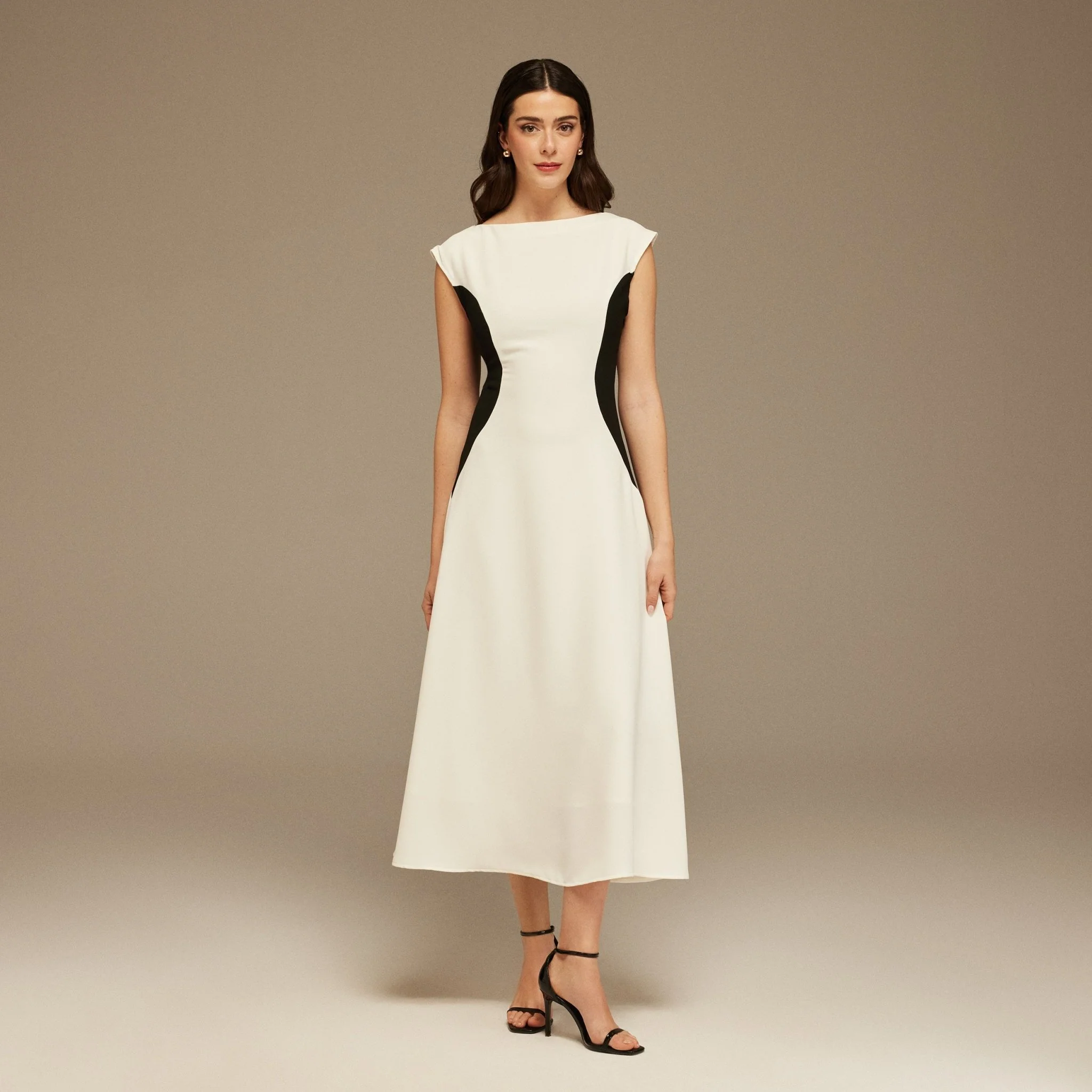 Black & White Boatneck design with flared Skirt