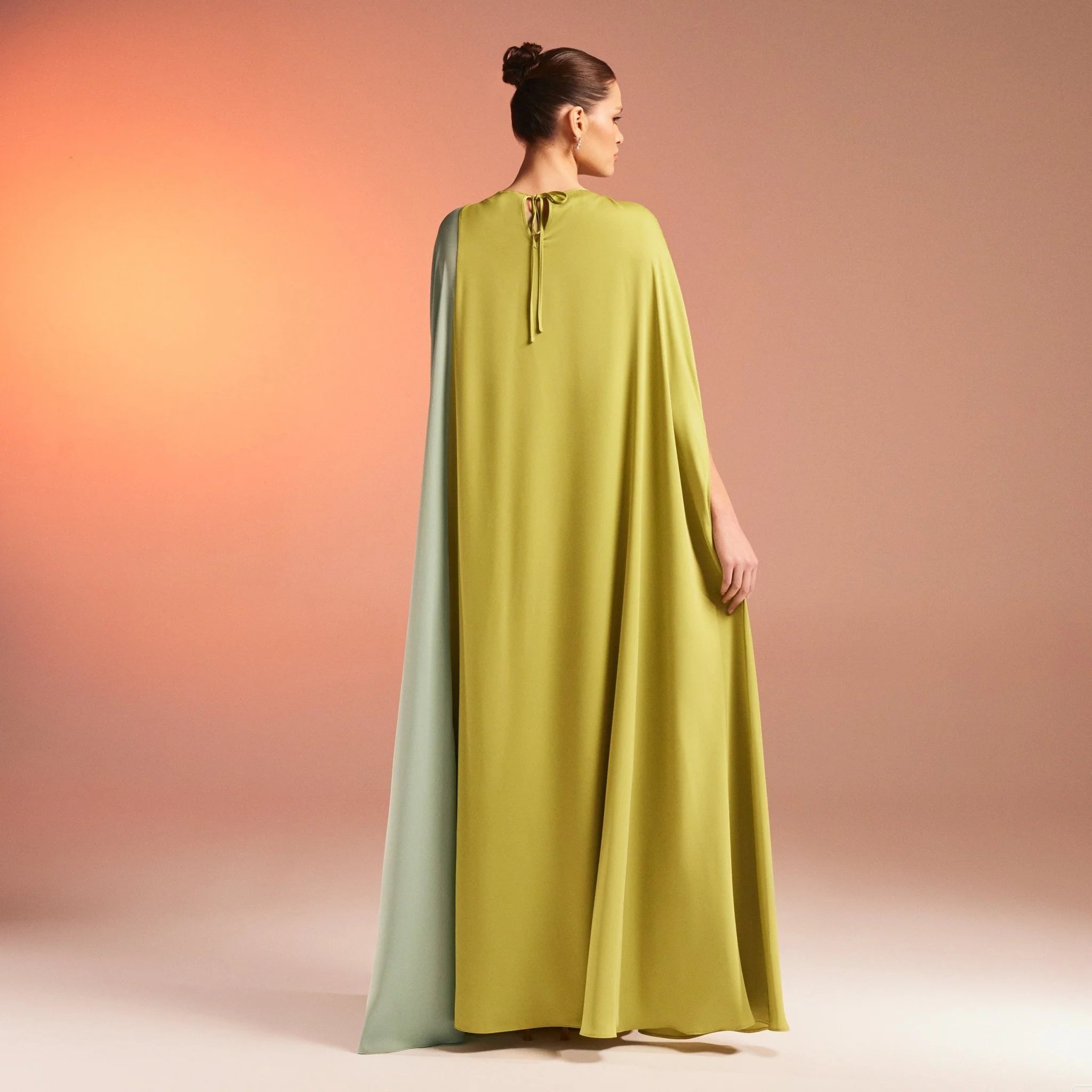 Cape-Effect Draped Satin Kaftan - Image 4
