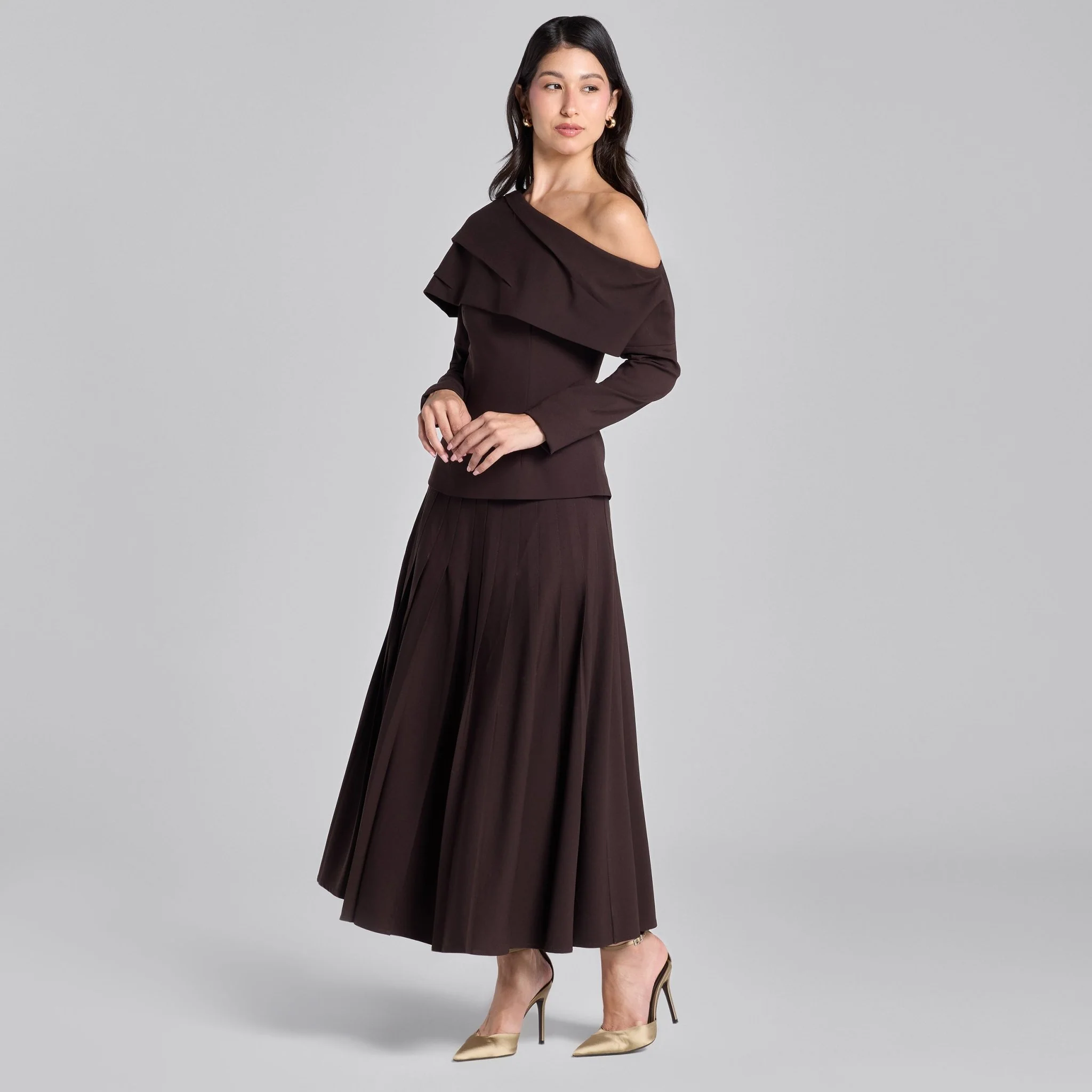 Dark Brown Pleated Crepe Maxi Skirt - Image 4