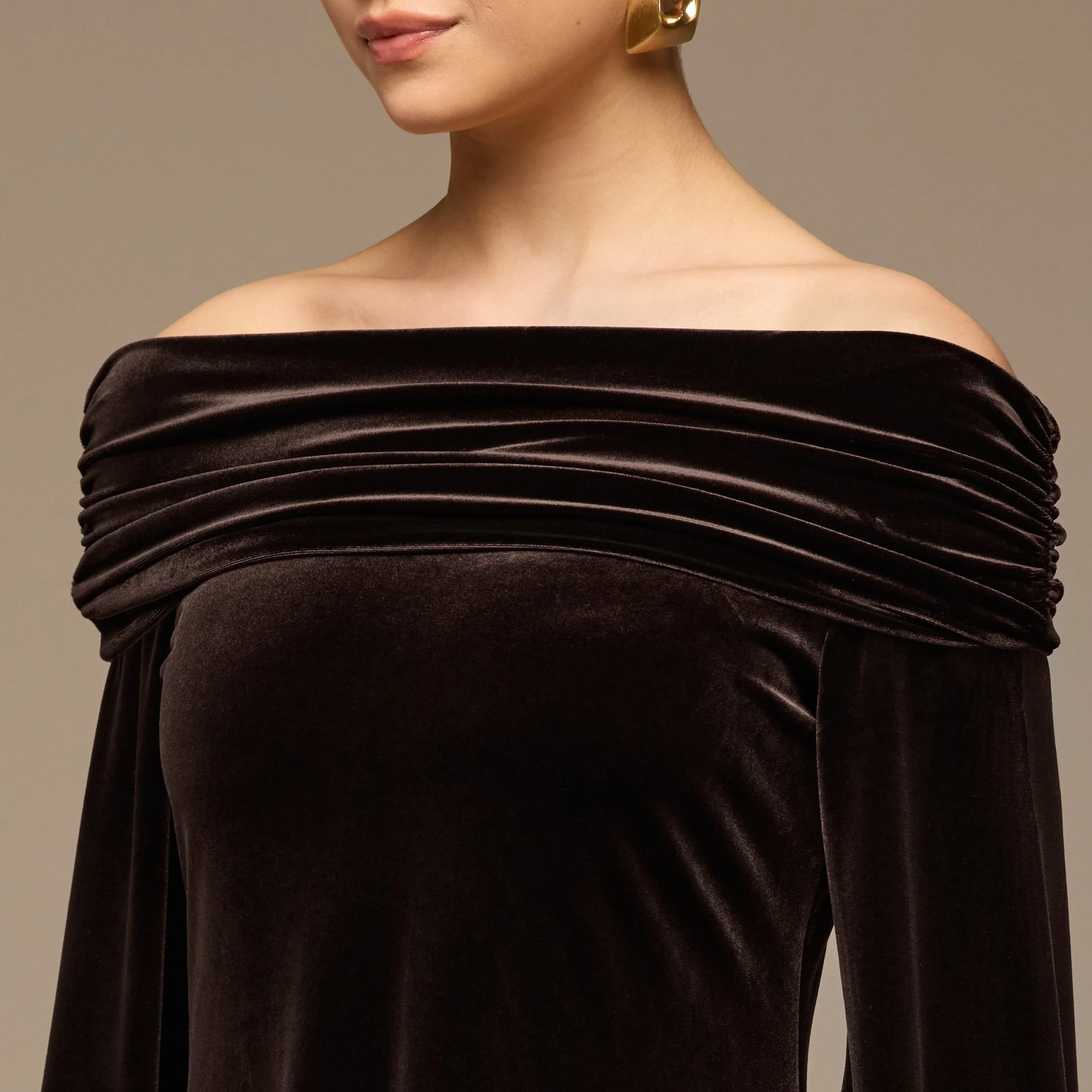Dark Brown Off-Shoulder Draped Velvet Dress - Image 3