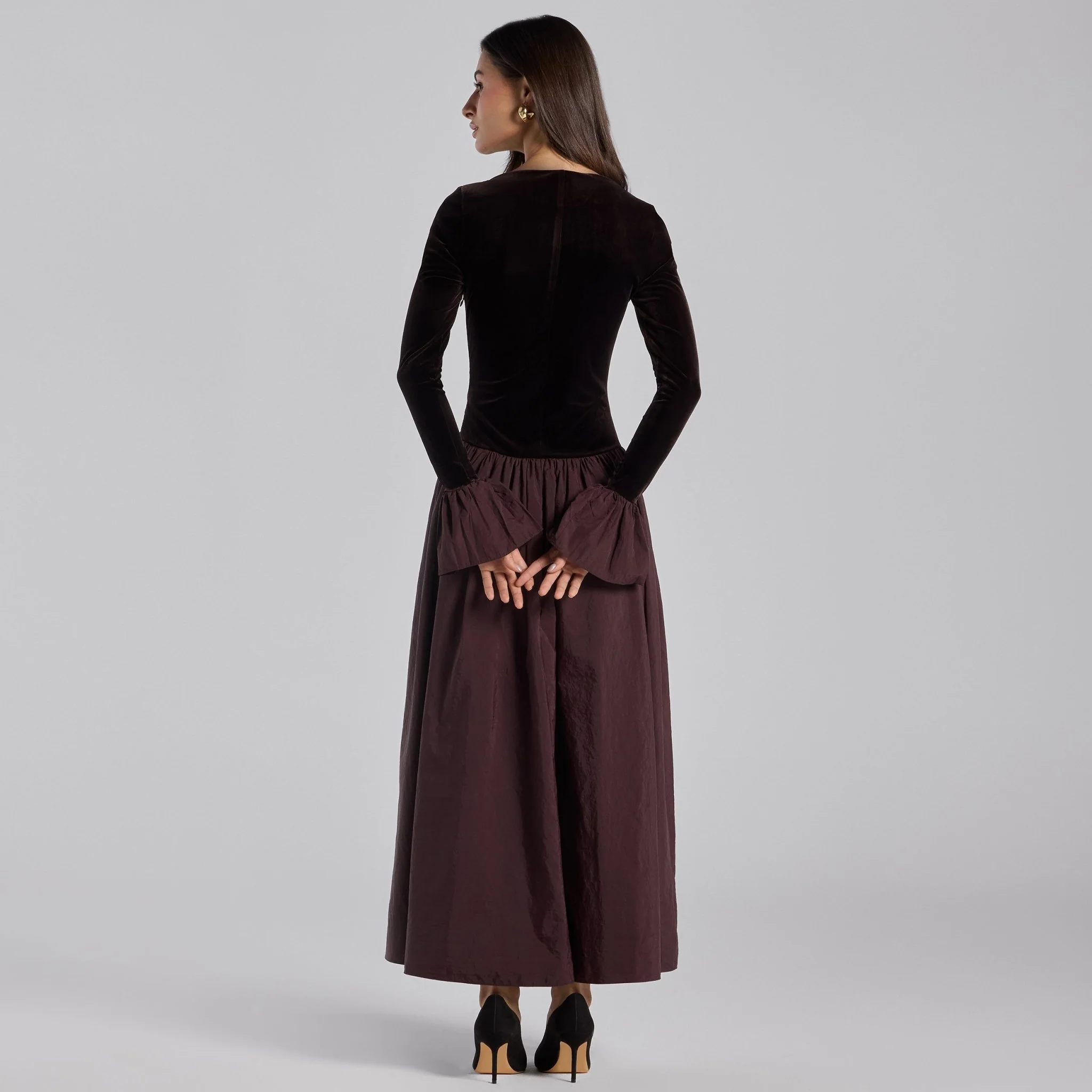 Dark Brown Velvet and Taffeta Maxi Dress with Ruffled Hem - Image 4