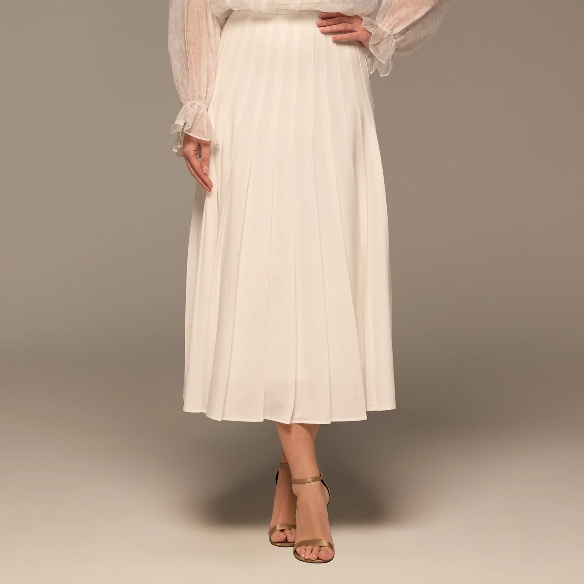 Ivory Pleated A Line Midi Skirt - Image 3