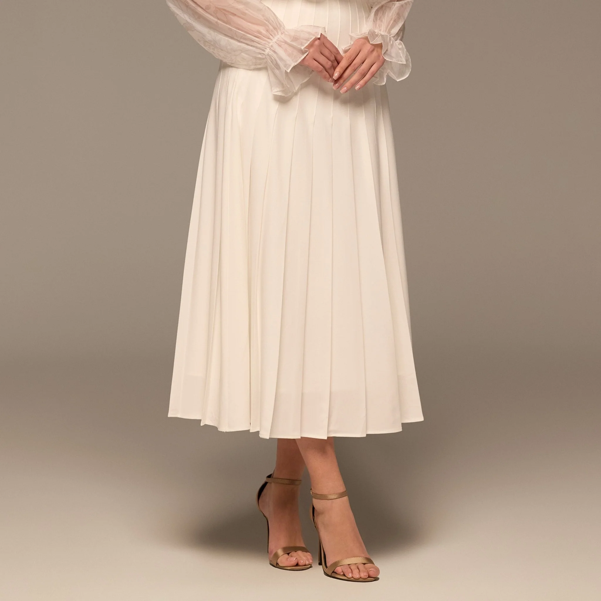 Ivory Pleated A Line Midi Skirt - Image 5