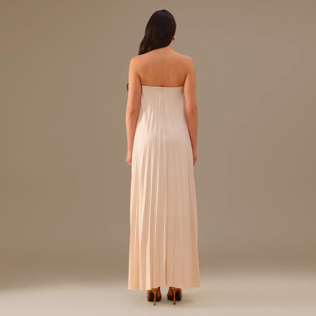 Ivory Off-Shoulder Aline Gown - Image 4