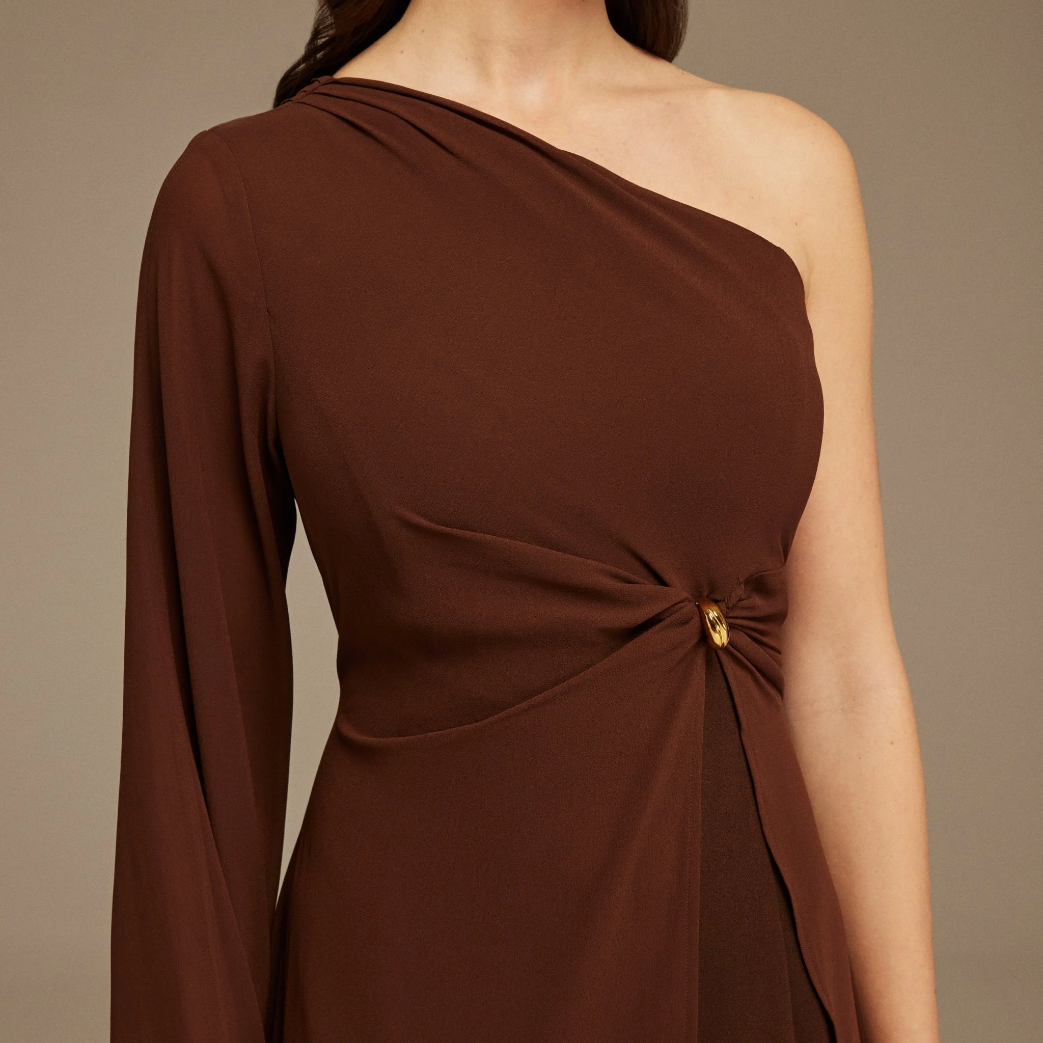 One-shoulder draped Dress with a gathered detail - Image 3