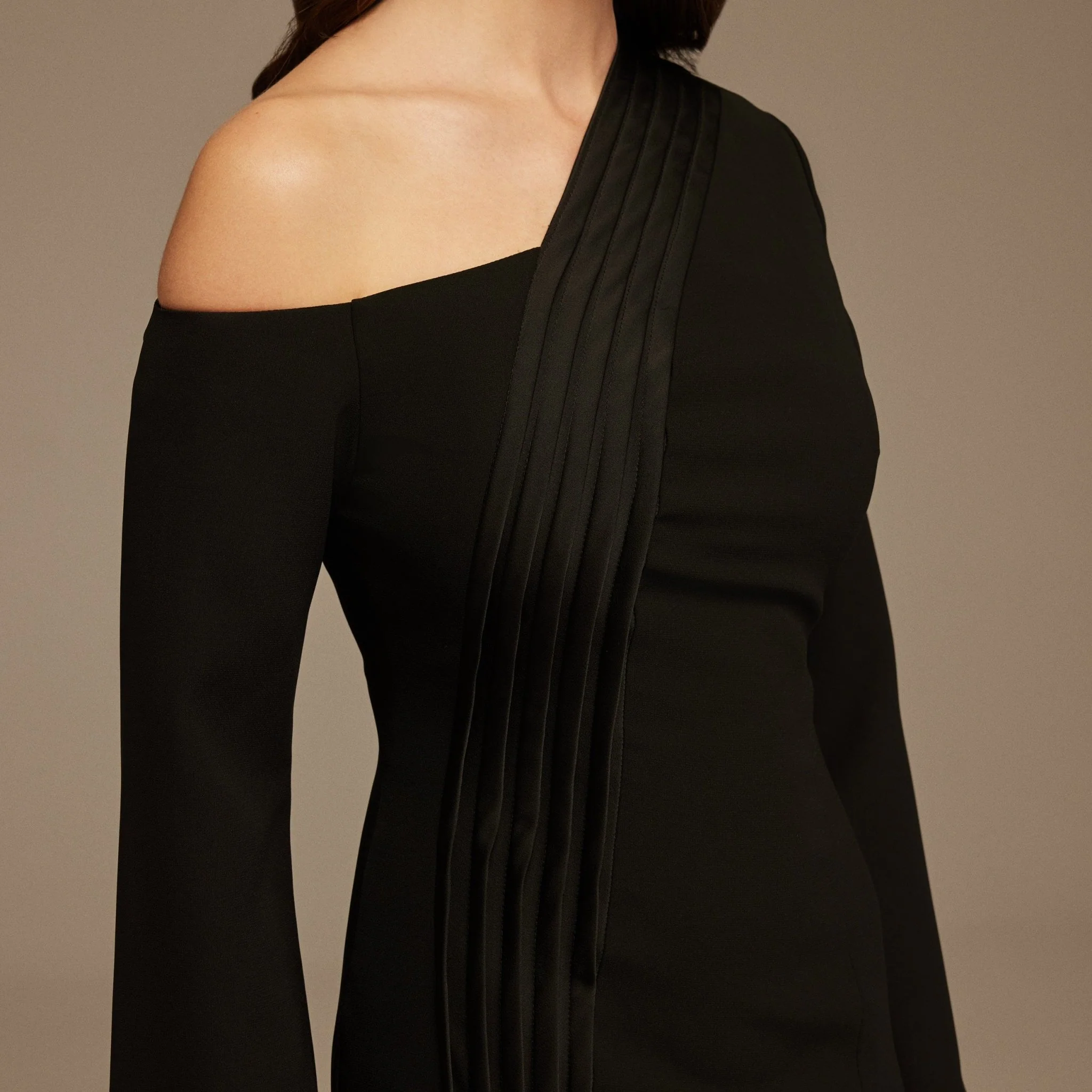 Black Open Shoulder Maxi Crepe Dress - Image 3