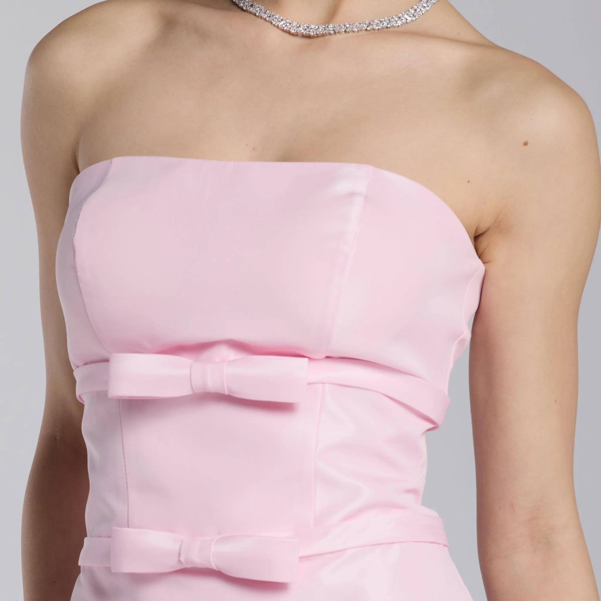 Pink Taffeta Strapless Bow-Detailed Gown - Image 4