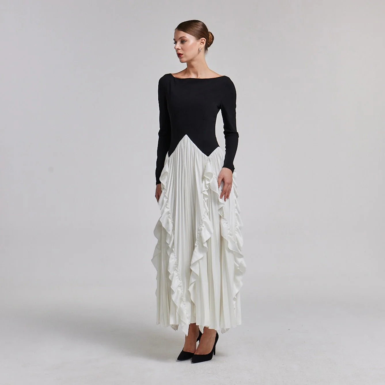 Pleated Skirt Crepe Maxi Dress - Image 2