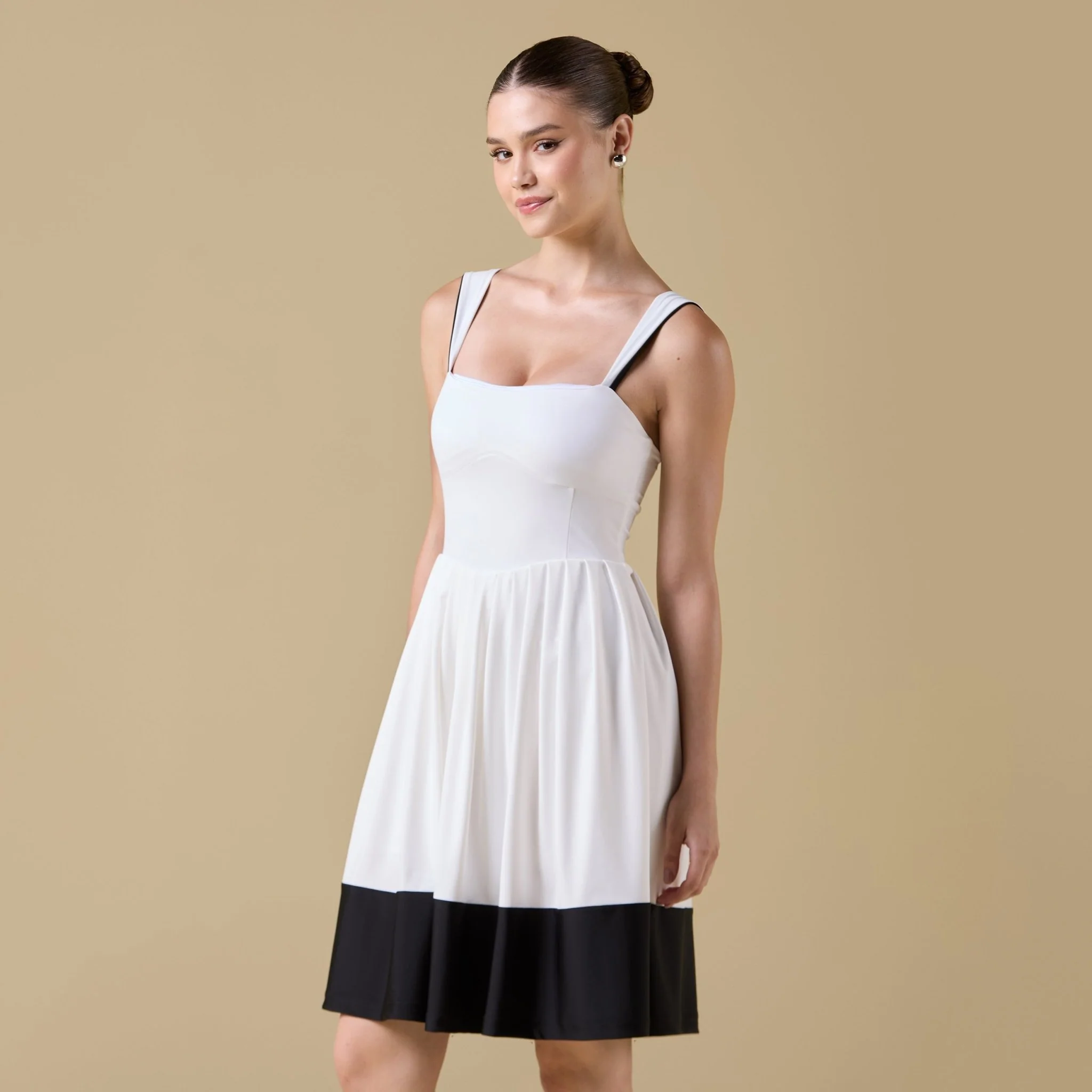 White Pleated Sleeveless Swimwear - Image 2