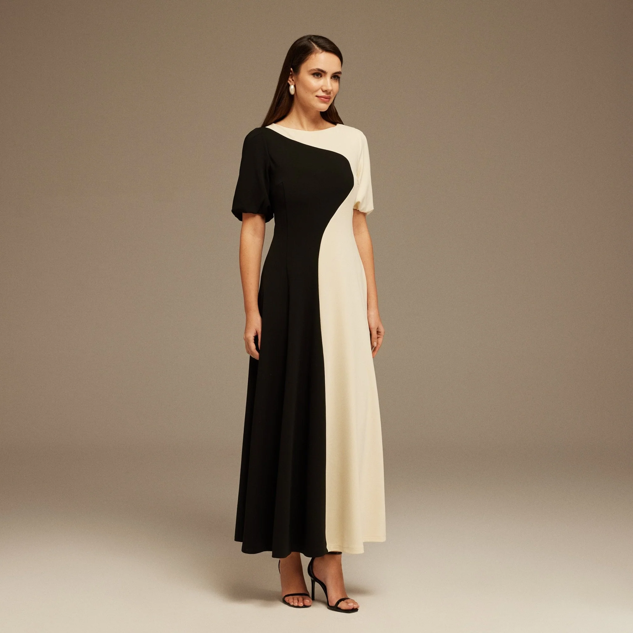 Puff Sleeve long crepe dress - Image 2