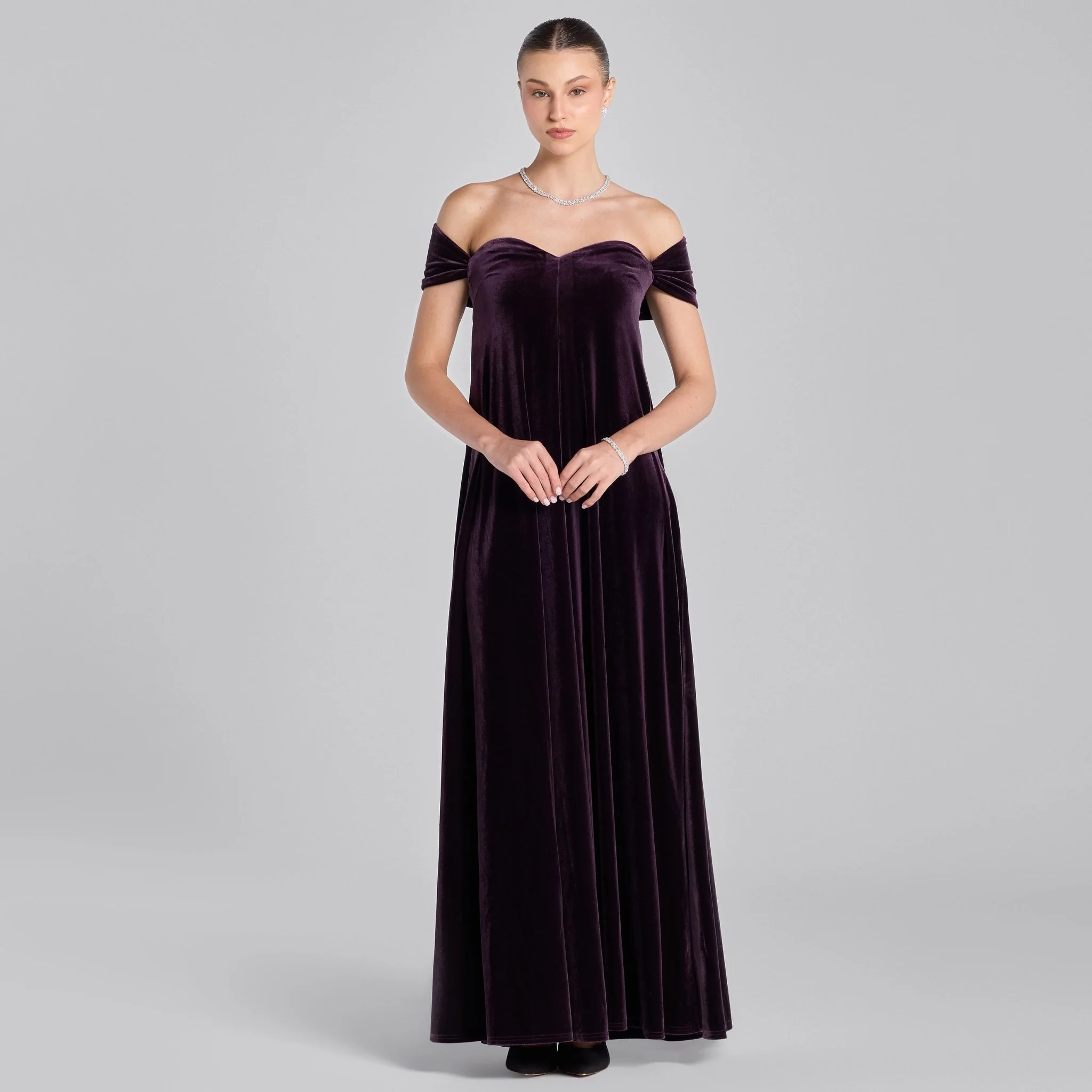 Purple Off Shoulder Sweetheart Neckline Velvet Gown