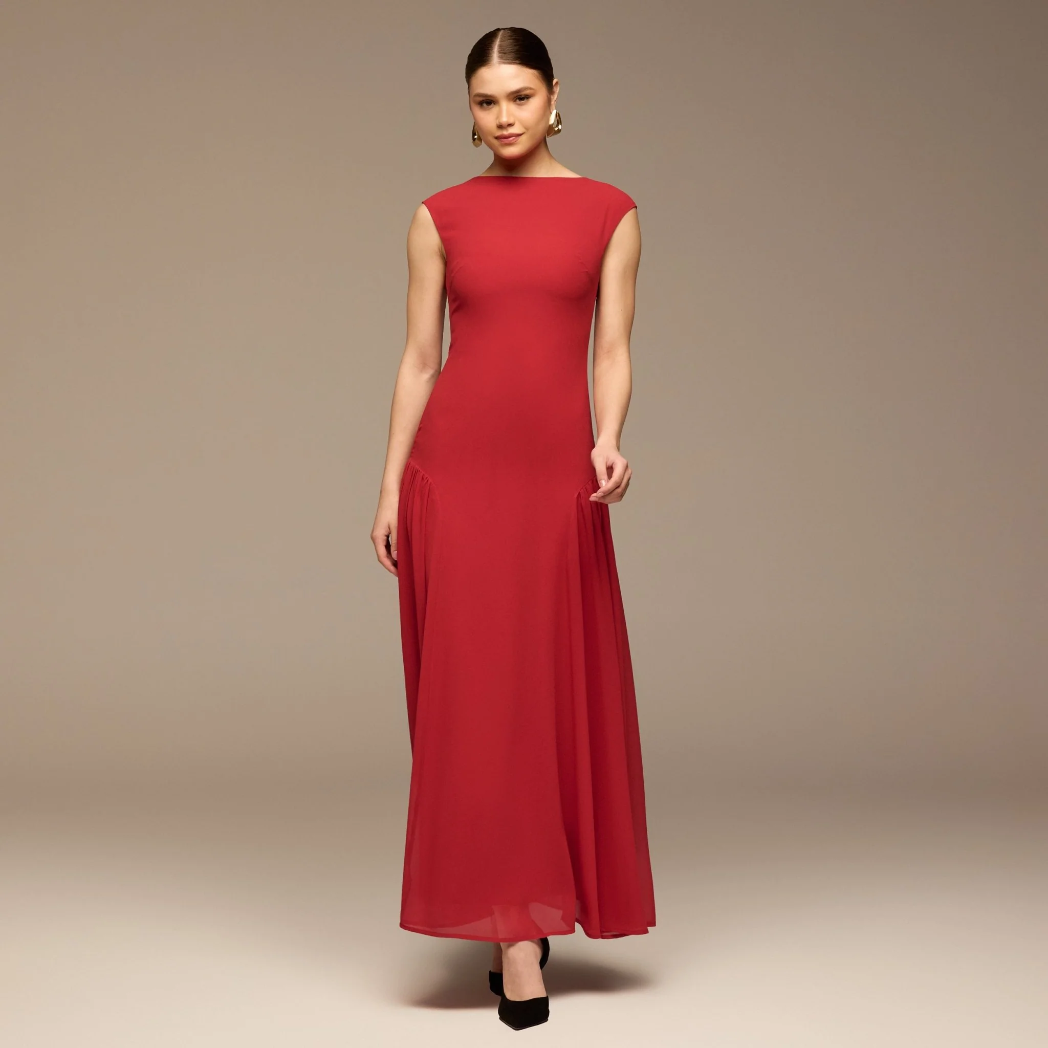 Red Sleeveless Boat Neck Chiffon Dress
