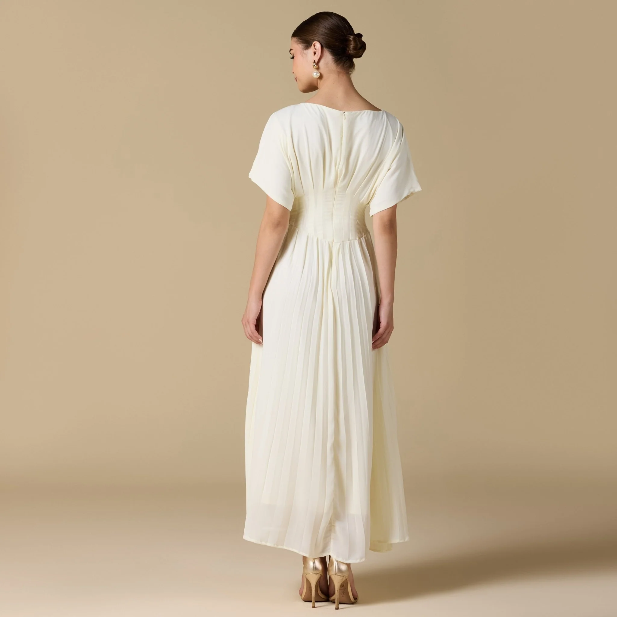 Ivory Short Sleeve Maxi Dress With Pleated Skirt - Image 4