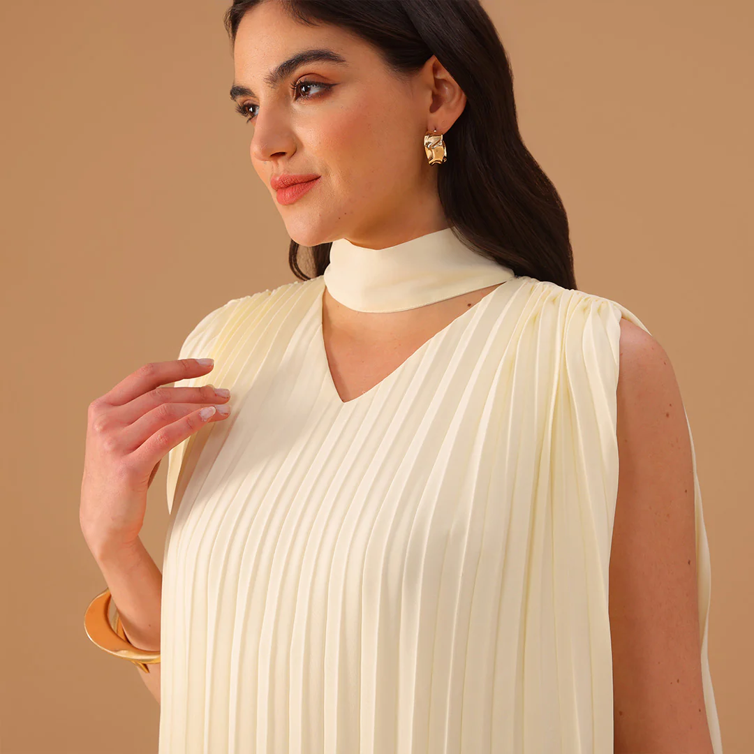 Beige Sleeveless Chiffon Pleated Dress - Image 4