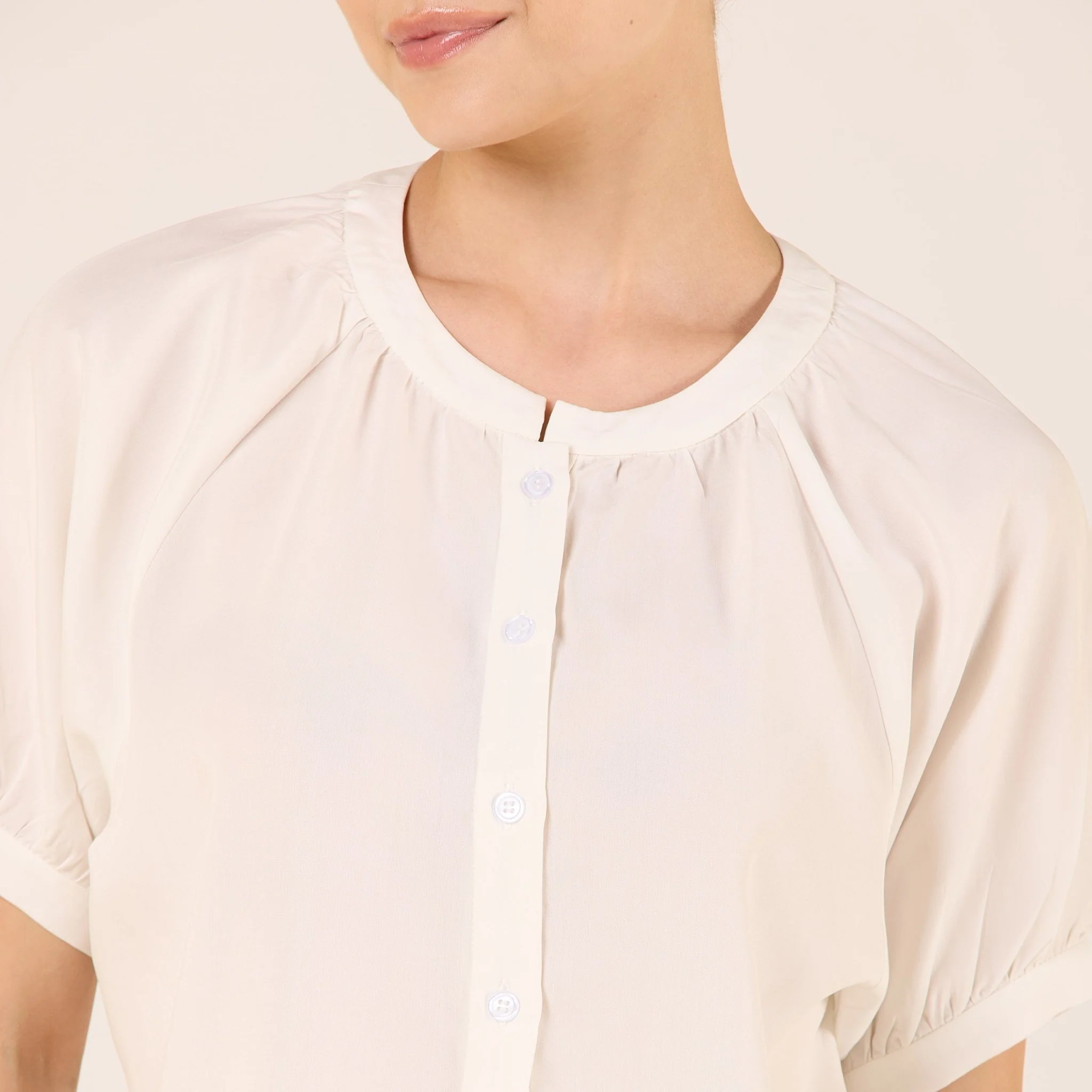Tencel Plaid Short Balloon Sleeve Shirt - Image 3